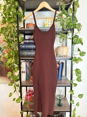 Brown Ribbed Viscose Blend Knit Bodycon Midi Dress Slit Minimalist Stretch
